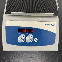 VWR Mini Shaker image 3